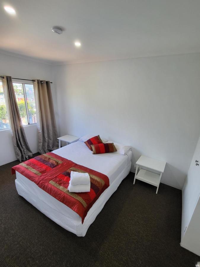 Central Motel Mooloolaba And Apartments ภายนอก รูปภาพ