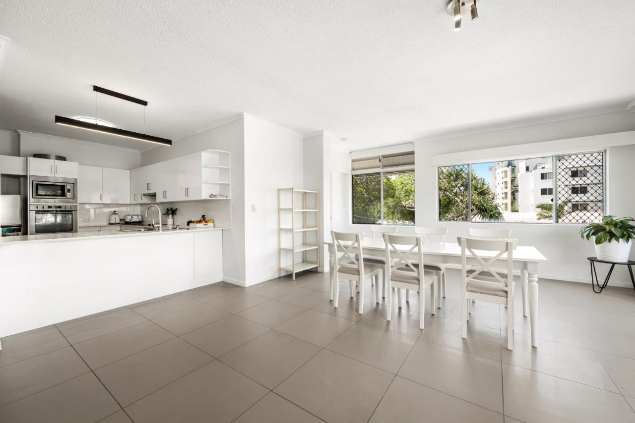 Central Motel Mooloolaba And Apartments ภายนอก รูปภาพ